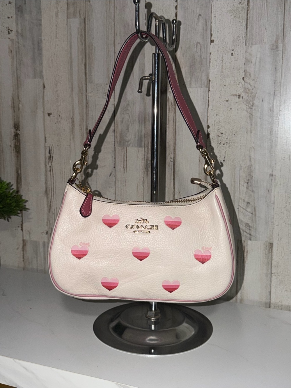 Coach Teri Shoulder Bag With Stripe Heart Print